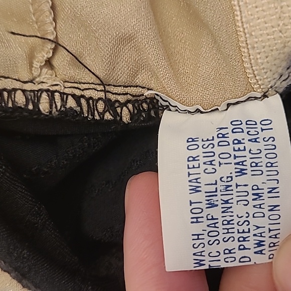 Perfection Fit by Roxanne 1960s Textured Black One Piece Bathing Suit - Picture 8 of 12